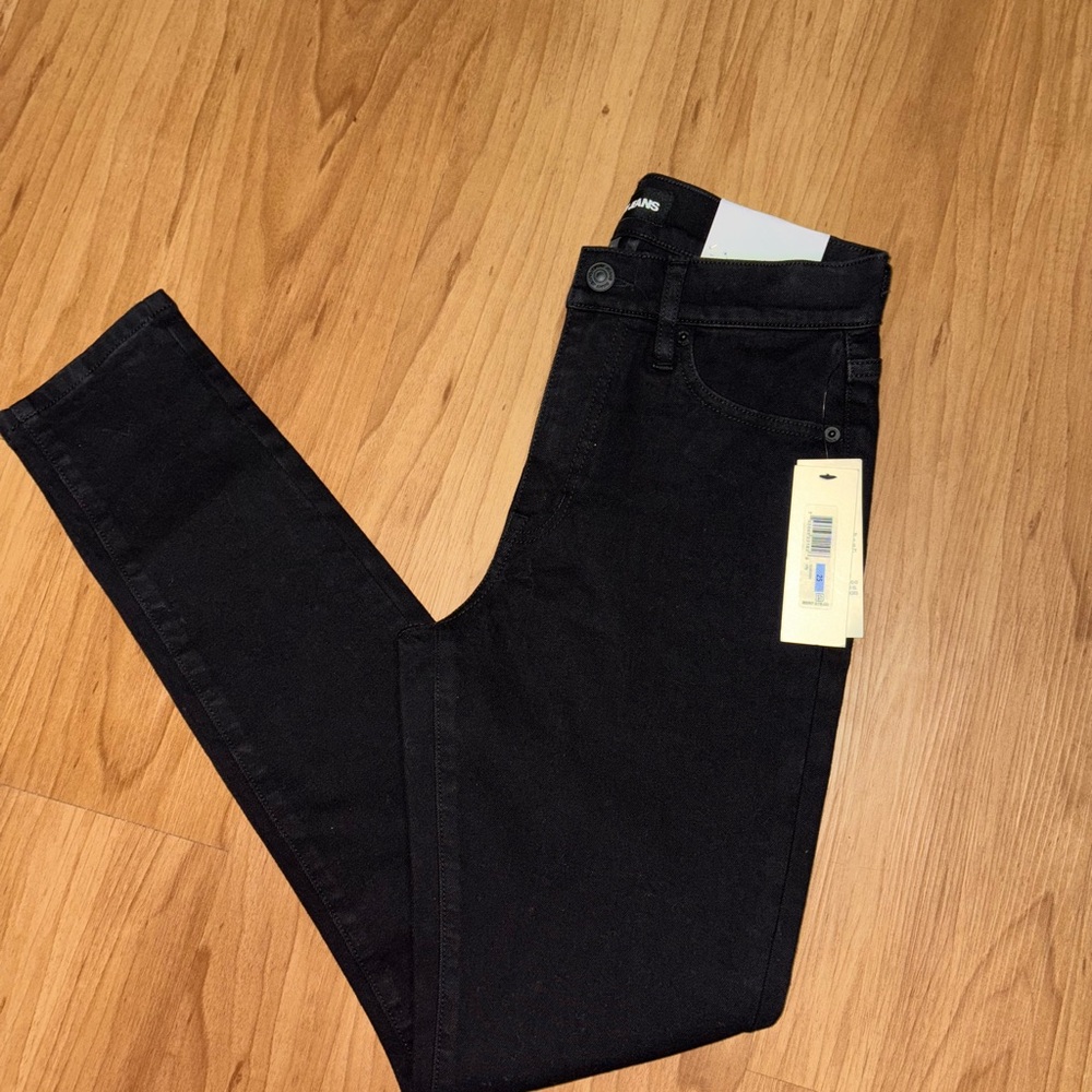 DKNY Black Skinny Jeans for Women